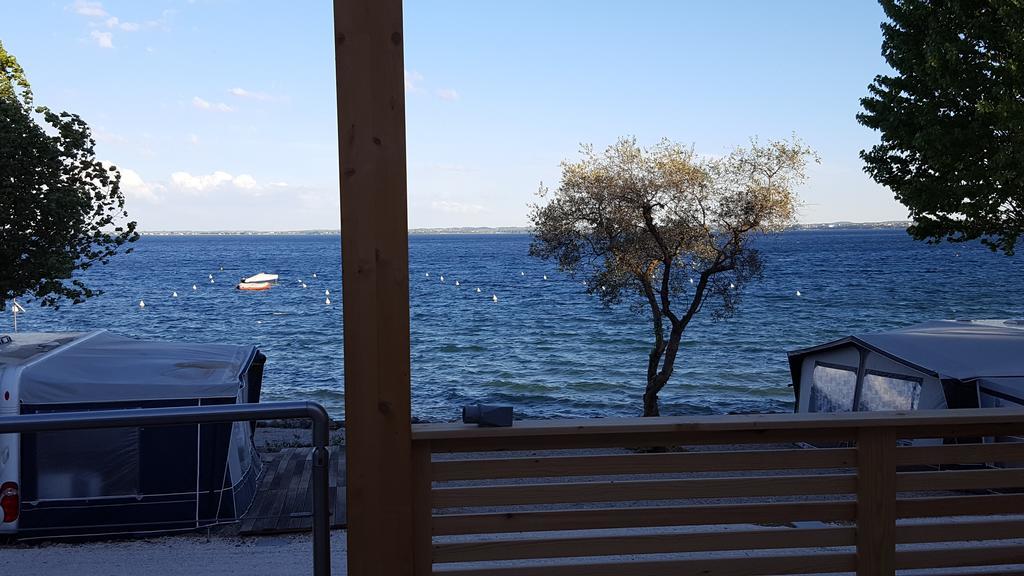 Campeggio Delle Rose Moniga del Garda Εξωτερικό φωτογραφία
